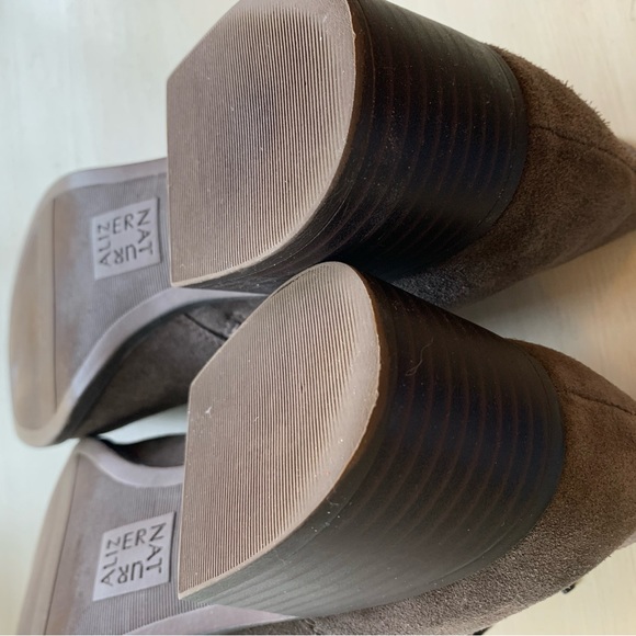 Naturalizer Drewe Suede Ankle Boots Taupe Size 10M Only Worn Once - Picture 7 of 8